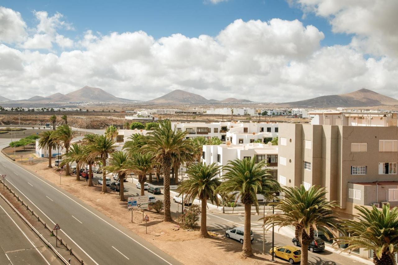 Lanzahost Reef XXI - Playa Reducto Apartment Аресифе Екстериор снимка